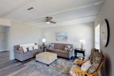 Shining Jewel on the Island