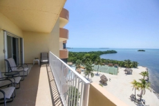 Tavernier Waterfront Retreat