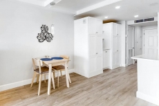 Ocean Sands 1105 - Madeira Beach, FL