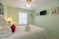 Seashore at the Shipyard - Key West, FL