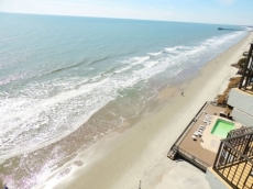 1 bedroom in Garden City, South Carolina