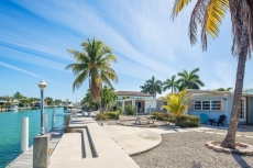 Fisherman's Canal Getaway - Key Colony Beach, FL